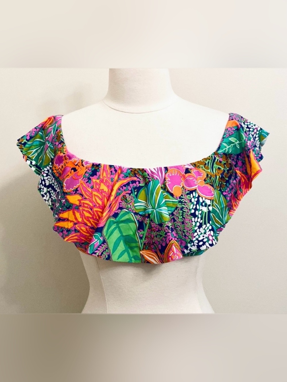 Trina Turk Green Pink Tropical Print 12 Luxury Swim Boho Chic Ruffle Bikini Top
